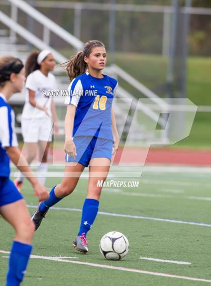 Thumbnail 1 in Washingtonville vs Kingston (Section 9 Class AA Quarterfinal) photogallery.
