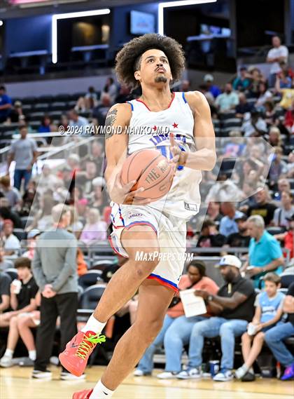 Thumbnail 2 in Indiana vs Kentucky All-Stars photogallery.