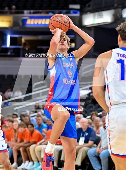 Thumbnail 3 in Indiana vs Kentucky All-Stars photogallery.