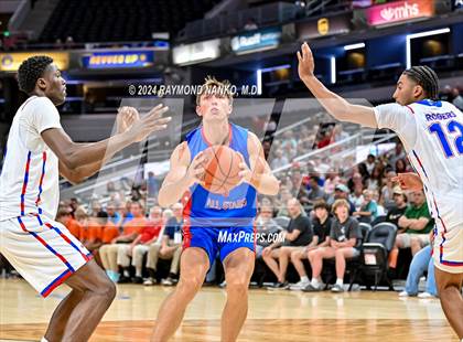 Thumbnail 3 in Indiana vs Kentucky All-Stars photogallery.