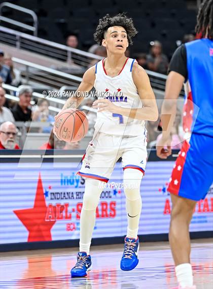 Thumbnail 2 in Indiana vs Kentucky All-Stars photogallery.