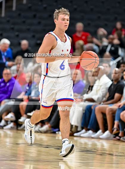 Thumbnail 2 in Indiana vs Kentucky All-Stars photogallery.