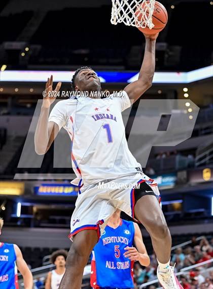 Thumbnail 3 in Indiana vs Kentucky All-Stars photogallery.