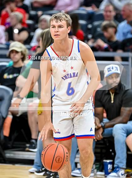 Thumbnail 3 in Indiana vs Kentucky All-Stars photogallery.