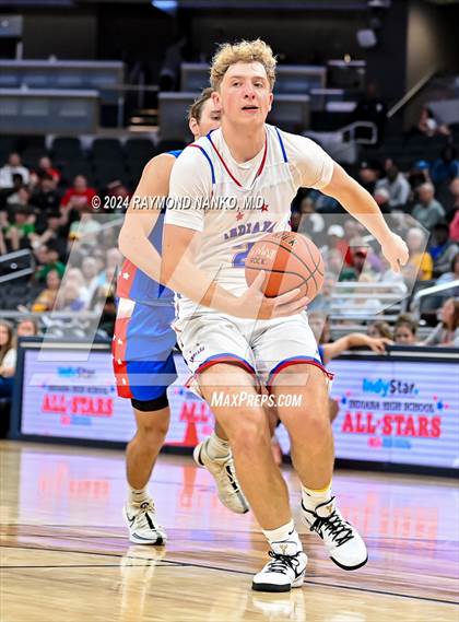 Thumbnail 1 in Indiana vs Kentucky All-Stars photogallery.