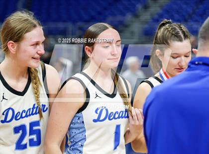 Thumbnail 3 in Decatur vs. La Vega (UIL 4A Basketball Division I Final Medal Ceremony) photogallery.
