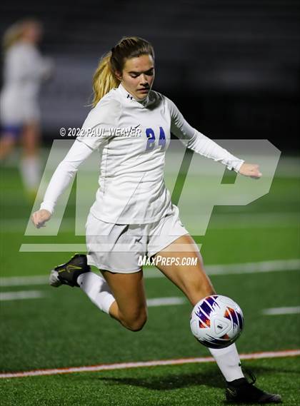 Thumbnail 3 in Southern Columbia Area vs. South Williamsport (PIAA Class A Semifinal Playoff) photogallery.