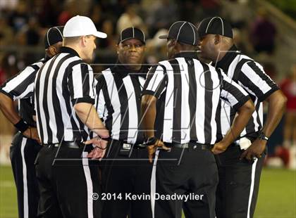 Thumbnail 3 in Garden Grove vs. Rancho Alamitos (CIFSS Southern Division Final) photogallery.