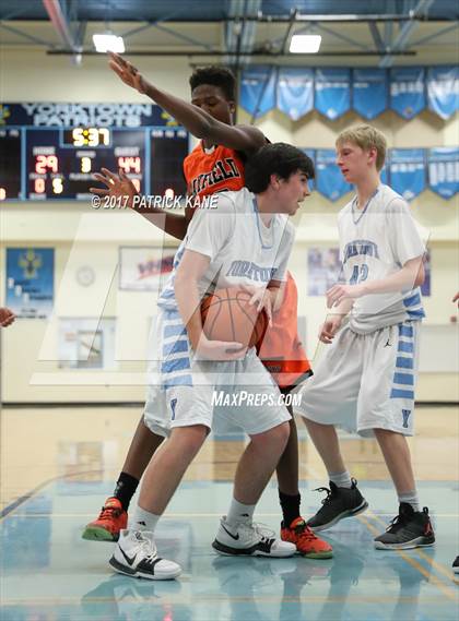 Thumbnail 2 in Hayfield @ Yorktown photogallery.