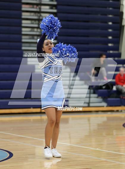 Thumbnail 1 in Hayfield @ Yorktown photogallery.