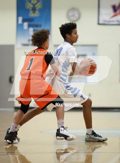 Thumbnail 1 in Hayfield @ Yorktown photogallery.
