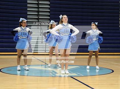 Thumbnail 2 in Hayfield @ Yorktown photogallery.