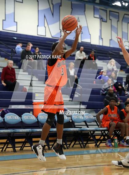 Thumbnail 1 in Hayfield @ Yorktown photogallery.