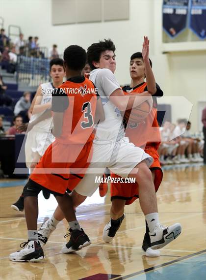 Thumbnail 2 in Hayfield @ Yorktown photogallery.
