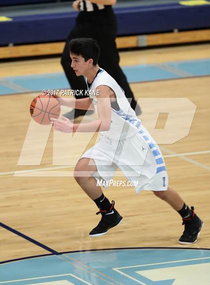 Thumbnail 1 in Hayfield @ Yorktown photogallery.