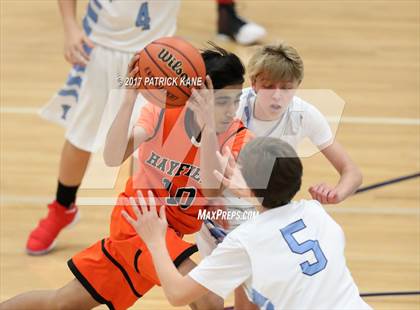 Thumbnail 1 in Hayfield @ Yorktown photogallery.