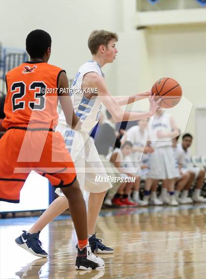 Thumbnail 1 in Hayfield @ Yorktown photogallery.
