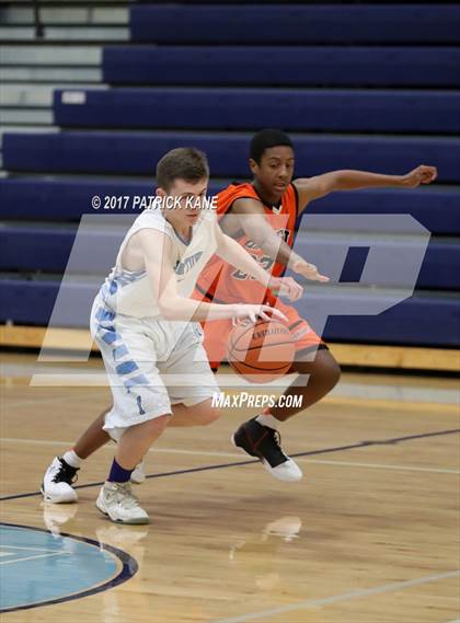 Thumbnail 1 in Hayfield @ Yorktown photogallery.