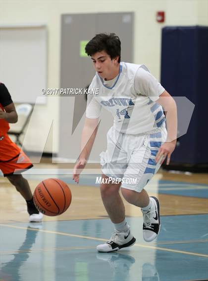 Thumbnail 1 in Hayfield @ Yorktown photogallery.