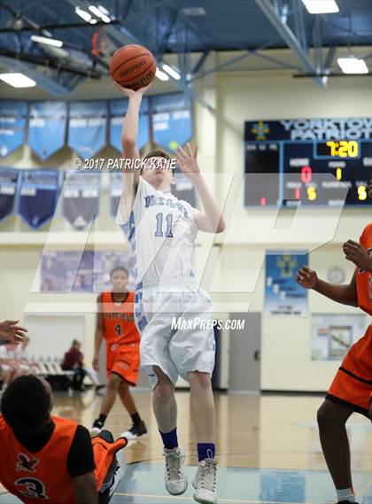 Thumbnail 3 in Hayfield @ Yorktown photogallery.