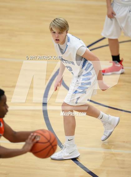 Thumbnail 2 in Hayfield @ Yorktown photogallery.