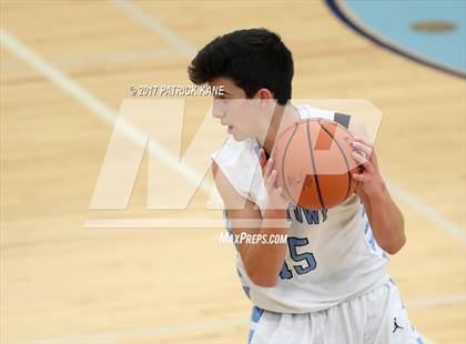 Thumbnail 3 in Hayfield @ Yorktown photogallery.