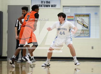 Thumbnail 3 in Hayfield @ Yorktown photogallery.