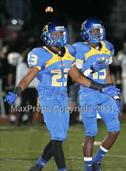 Thumbnail 3 in Granada Hills @ Crenshaw (CIF LACS Playoffs) photogallery.