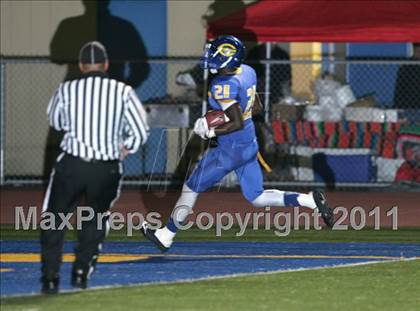 Thumbnail 2 in Granada Hills @ Crenshaw (CIF LACS Playoffs) photogallery.