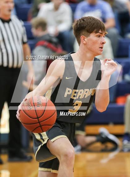 Thumbnail 1 in Three Way vs Perrin-Whitt photogallery.