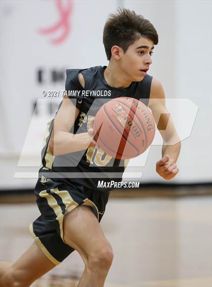 Thumbnail 3 in Three Way vs Perrin-Whitt photogallery.