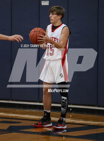 Thumbnail 1 in Three Way vs Perrin-Whitt photogallery.