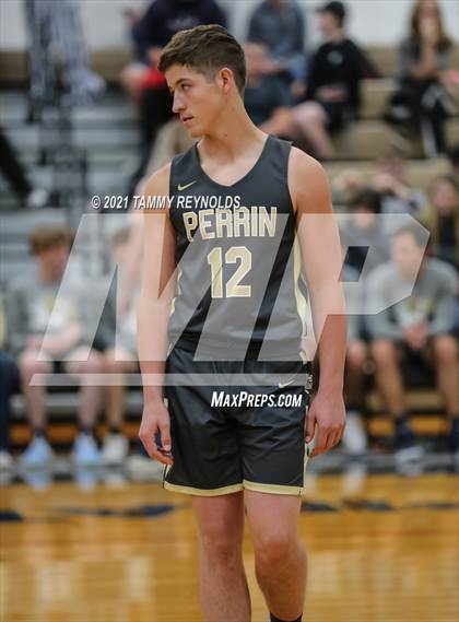 Thumbnail 1 in Three Way vs Perrin-Whitt photogallery.