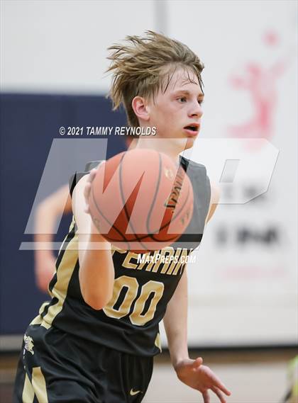 Thumbnail 3 in Three Way vs Perrin-Whitt photogallery.