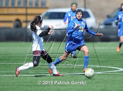 Thumbnail 3 in Joliet vs Thornton Fractional North/South (Windy City Ram Classic) photogallery.