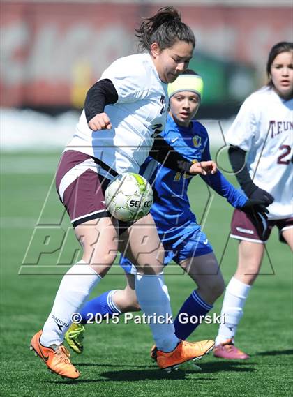 Thumbnail 1 in Joliet vs Thornton Fractional North/South (Windy City Ram Classic) photogallery.