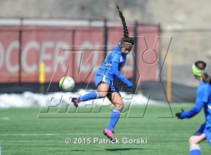 Thumbnail 2 in Joliet vs Thornton Fractional North/South (Windy City Ram Classic) photogallery.