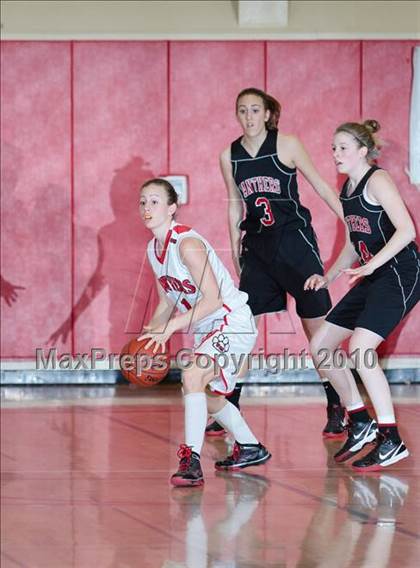 Thumbnail 1 in McKinleyville vs. St. Mary's (CIF NCS D4 Final) photogallery.