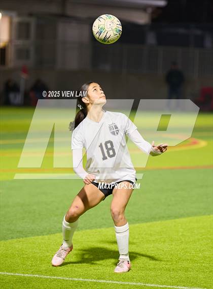 Thumbnail 3 in FR: Archbishop Mitty @ Carondelet photogallery.