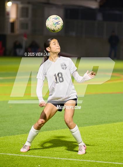 Thumbnail 1 in FR: Archbishop Mitty @ Carondelet photogallery.