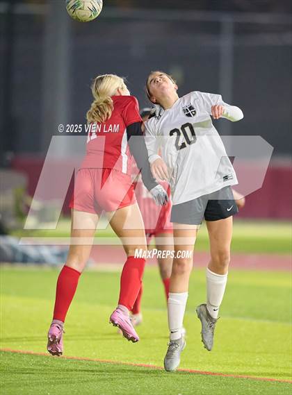 Thumbnail 3 in FR: Archbishop Mitty @ Carondelet photogallery.