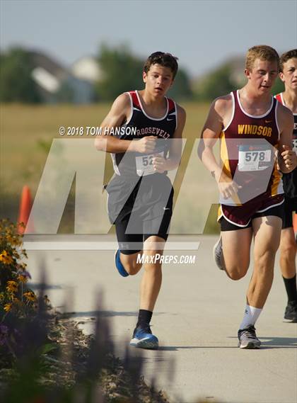 Thumbnail 2 in Valley 5000 Invitational photogallery.