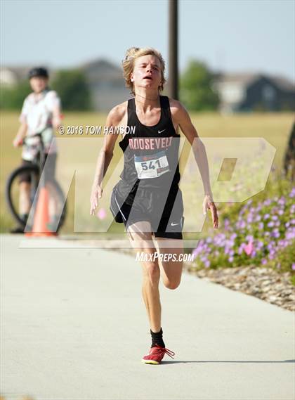 Thumbnail 1 in Valley 5000 Invitational photogallery.
