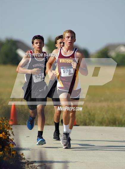Thumbnail 1 in Valley 5000 Invitational photogallery.