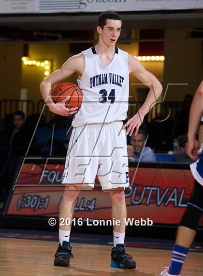 Thumbnail 2 in Blind Brook vs Putnam Valley (Section 1 Class B Semifinal) photogallery.