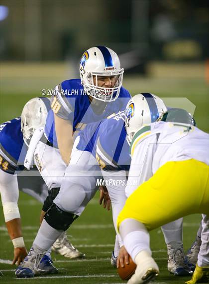 Thumbnail 3 in Cajon vs. Serra (CIF State D2-AA Final) photogallery.