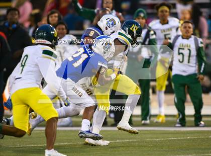 Thumbnail 2 in Cajon vs. Serra (CIF State D2-AA Final) photogallery.
