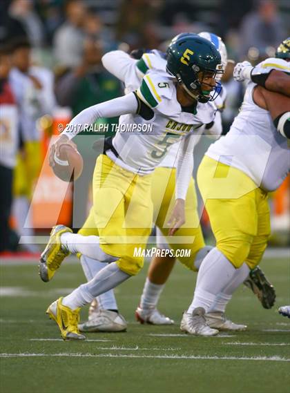 Thumbnail 3 in Cajon vs. Serra (CIF State D2-AA Final) photogallery.