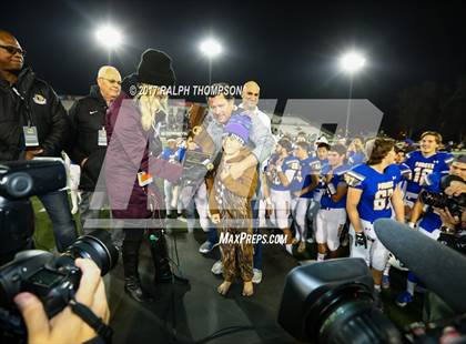 Thumbnail 1 in Cajon vs. Serra (CIF State D2-AA Final) photogallery.