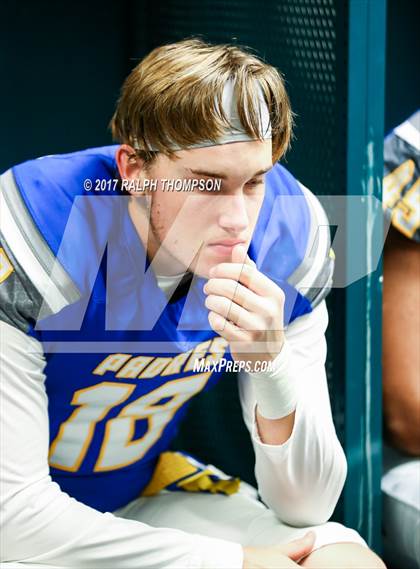 Thumbnail 3 in Cajon vs. Serra (CIF State D2-AA Final) photogallery.